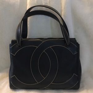 Chanel purse!